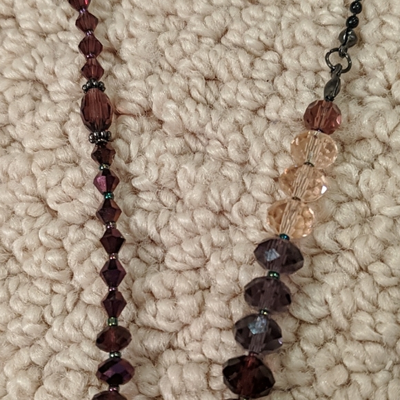 Burgundy beaded necklace two-piece - Picture 2 of 6